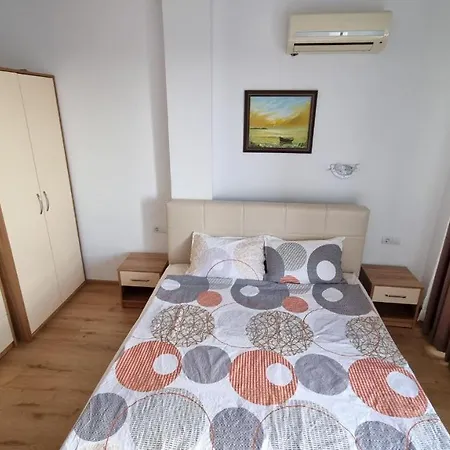 Apartment Sea Diamond